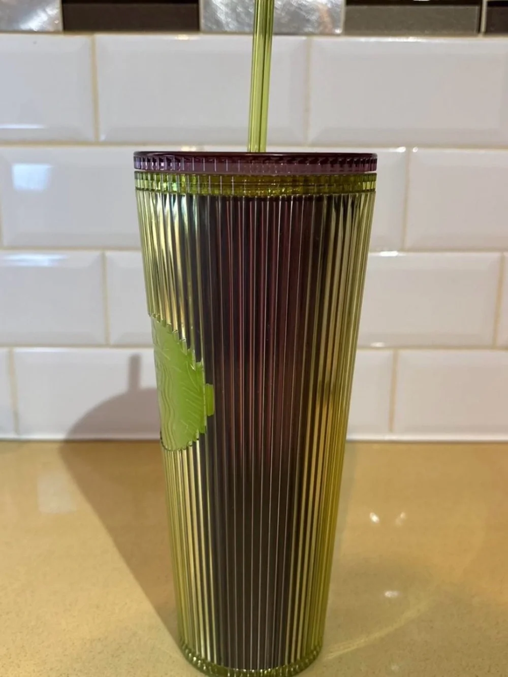 Starbucks 24oz Iridescent Ribbed Cold Cup Green Purple Ombre Tumbler Straw Venti